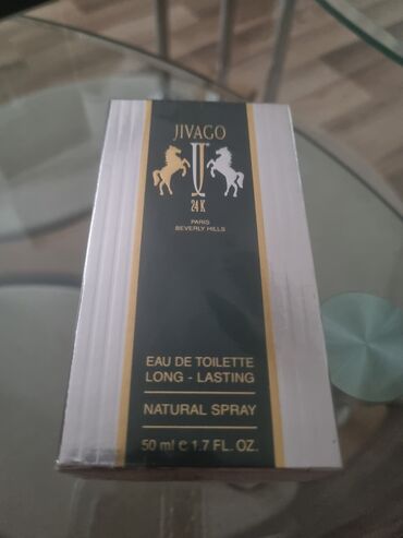 Jivago 24K Eau de Toilette uzunmüddətli ətri ilə fərqlənir. Bu 50 ml