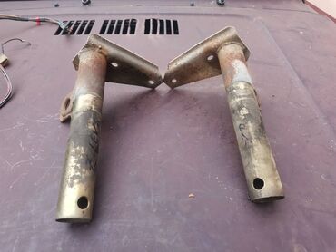 Auto delovi: Nosaci zadnjeg branika Lada 2104 Karavan. Polovno, ocuvano. Skinuto sa — 1