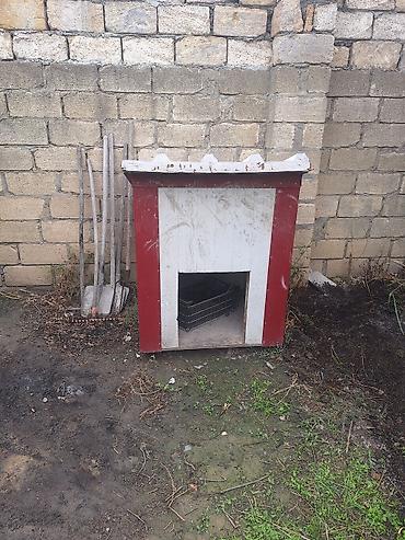 pudel it cinsi: İt evi – açıq havada istifadə üçün - Material: bərk taxta karkas — 1