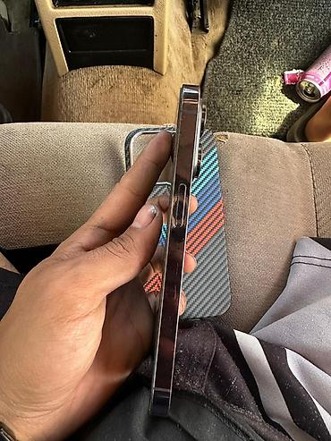 Apple iPhone: IPhone 14 Pro — 4