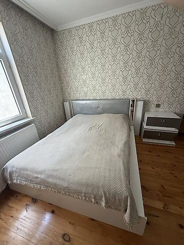 Mebel: Yataq otağı mebel dəsti Komplekt tərkibi: - Sürgülü qapılı şkaf: bir — 2