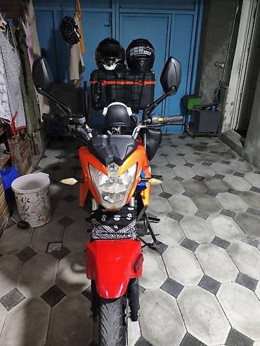 Motosikletlər: Salam moto ideal veziyyetdedir herbirseyi isleyir kredit barter asagi — 3