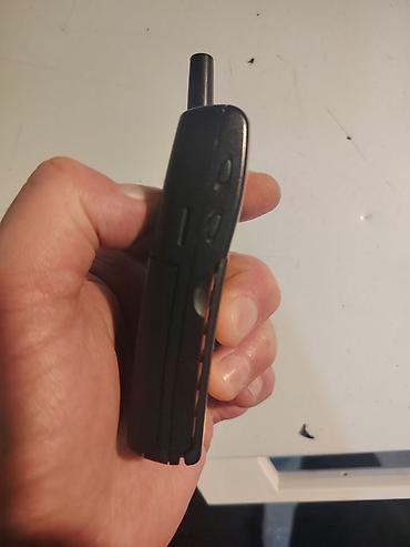samsung dostava: Ericsson GF768 – žuti flip GSM telefon, baterija nova, punjač - — 4