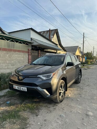 зил на продаже: Toyota RAV4: 2018 г., 2.5 л, Автомат, Бензин, Кроссовер