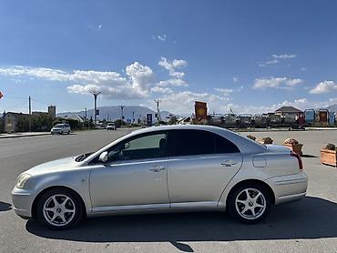Toyota: Toyota Avensis: 2004 г., 2 л, Автомат, Бензин, Седан — 4