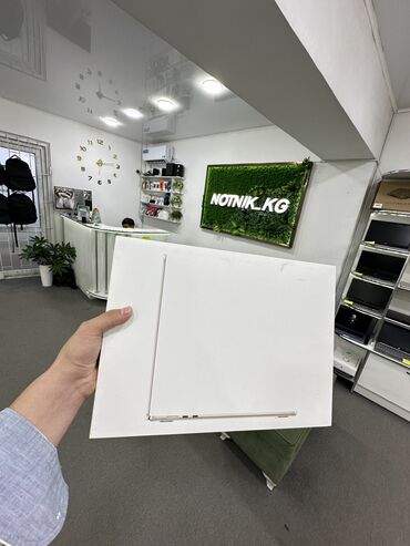 работа в литве для кыргызстанцев: Ноутбук, Apple, 8 ГБ ОЗУ, Apple M3, 15 ", Новый, Для работы, учебы, память SSD