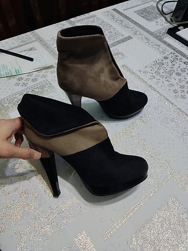 çekmeler: Qadın ayaqqabıları dəsti 1) Qəhvəyi açıq burunlu sandalet - Material — 10