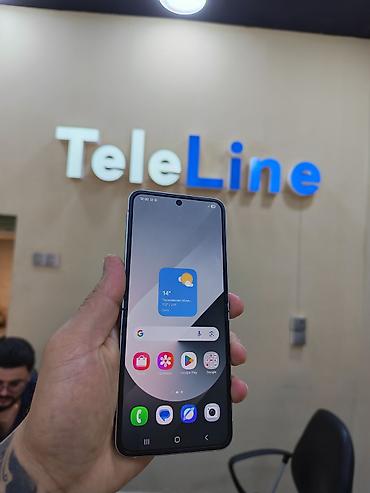 basofka qutusu: Samsung Galaxy Z Flip 6, 256 GB, rəng - Boz, Zəmanət, Barmaq izi, Simsiz şarj — 4