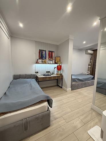 Продажа квартир: 4 комнаты, 150 м², 4 этаж — 6