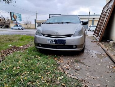 Toyota: Toyota Prius: 1.5 l | 2007 il Hetçbek