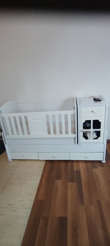 купить кровать трансформер: Oğlan və qız üçün, Dördbucaq, Beşik, Dəstsiz, Matras ilə, Yellənmə mexanizmsiz