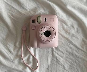 instax mini evo: FUJIFILM Instax mini 12, розовый - Компактная мгновенная камера для — 1