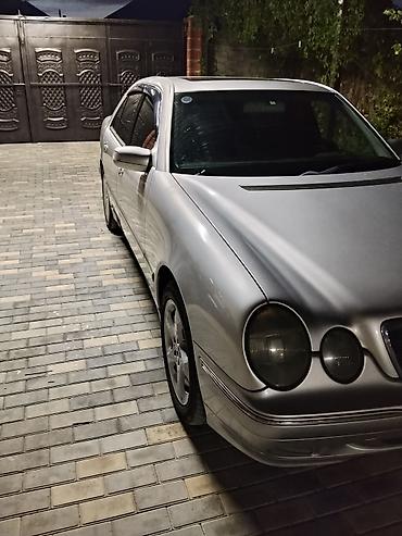 Продажа авто: Mercedes-Benz E-Class: 2001 г., 3.2 л, Автомат, Бензин, Седан — 6