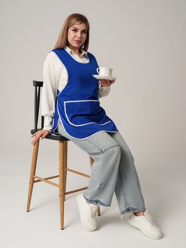 Спецодежда: Стильный и удобный фартук, созданный для ежедневной работы. Модель — 9