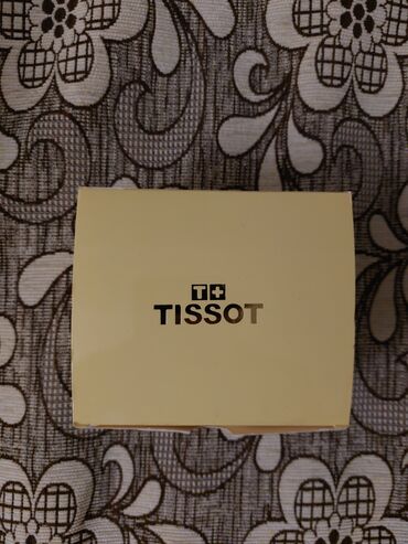 saat remen: Orjinal Tissot qol saatı üçün qutu ve hediyyelik qab.Çox seliqeli ve