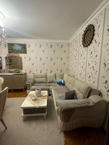 Köhnə tikili: Bakı, 3 otaqlı, Köhnə tikili, m. Həzi Aslanov, 80 kv. m -da lalafo.az — 2 Köhnə tikili: Bakı, 3 otaqlı, Köhnə tikili, m. Həzi Aslanov, 80 kv. m — 2