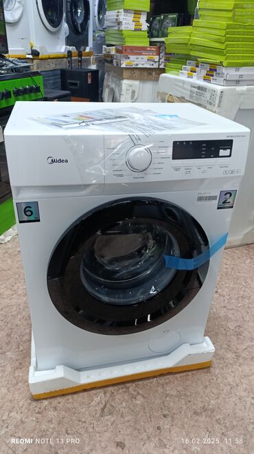 Холодильники: Стиральная машина Midea, Новый, Автомат, До 6 кг, Компактная