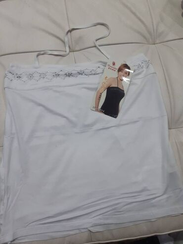 abercrombie majice: Donji ves majice NOVO 3 modela zenskih majica, sirina 30cm duzina