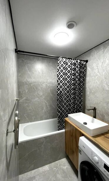 помешение под кафе: 3 комнаты, 59 м², Индивидуалка, 3 этаж, Евроремонт