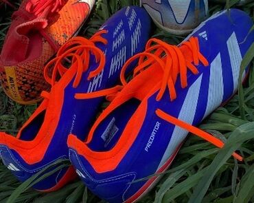 заказать футбольную форму со своей фамилией и номером: Adidas predator Pro 41.5 размер