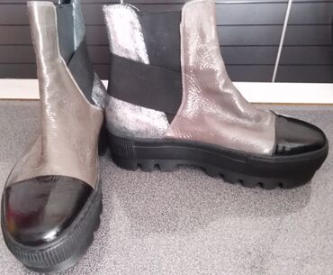 bata obuća novi sad: Ankle boots, Antonella Rossi, 40