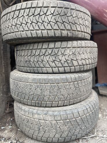 муравейник мото: Продаю шины комплект Размер 225/65 R17 Blizzak Япония состояние