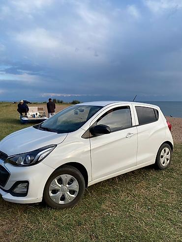 mazda d: Chevrolet Spark: 2021 г., 1 л, Автомат, Бензин, Хэтчбэк — 4