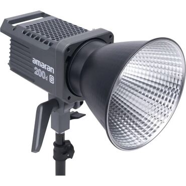 Аксессуары для фото и видео: Студийный Осветитель Aputure Amaran 200D S Это точечный светодиодный