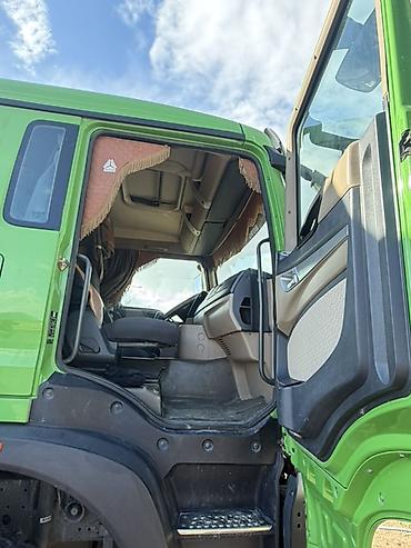 Коммерческий транспорт: Самосвал SINOTRUK Howo TX400, 6x4 - Марка/модель: SINOTRUK Howo — 5