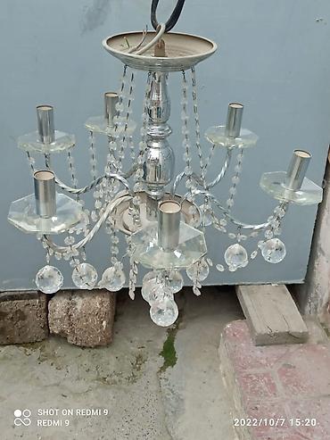 Çılçıraq xrustal az işlənmiş ehtiyac olmadığı üçün satılır lalafo.az -da Çılçıraq xrustal az işlənmiş ehtiyac olmadığı üçün satılır
