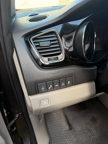 Продажа авто: Kia Carnival: 2018 г., 2.2 л, Автомат, Дизель, Минивэн — 8
