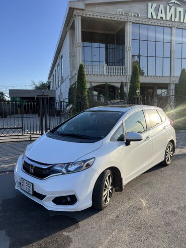 авто из кореи в наличии в бишкеке: Honda Fit: 2017 г., 1.5 л, Автоматтык, Бензин, Хетчбек