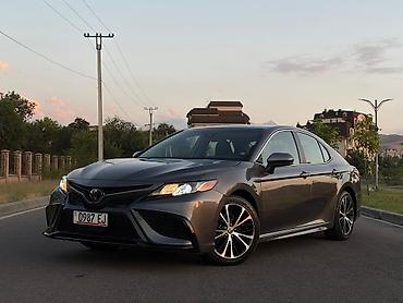 corolla 2016: Toyota Camry: 2020 г., Седан — 1