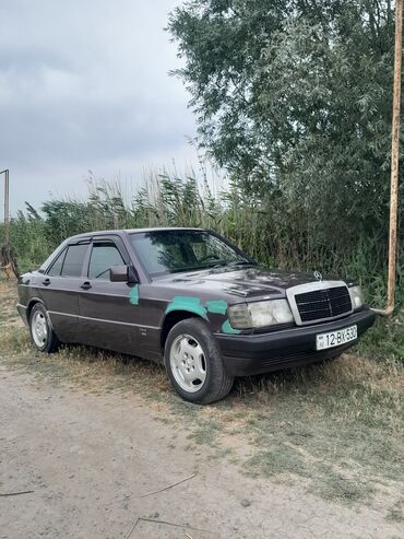 190 turbo az: Mercedes-Benz 190: 1.8 l | 1990 il Sedan