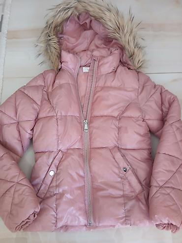 Ženska jakna – 2 komada 1) H&M puf jakna s kapuljačom - Boja na lalafo.rs Ženska jakna – 2 komada 1) H&M puf jakna s kapuljačom - Boja