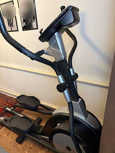 Эллиптические тренажеры: Коммерческий эллиптический тренажёр (состояние нового) Продаётся — 4