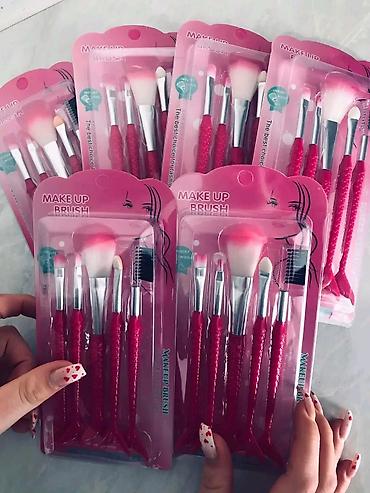 Set četkica za šminku – Make Up Brush - Komplet sadrži više četkica