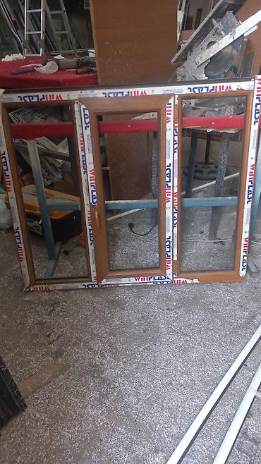 plastik baklar: İşlenmiş Kariçnivi Plastik Pəncərələr 100x100
99 man — 3