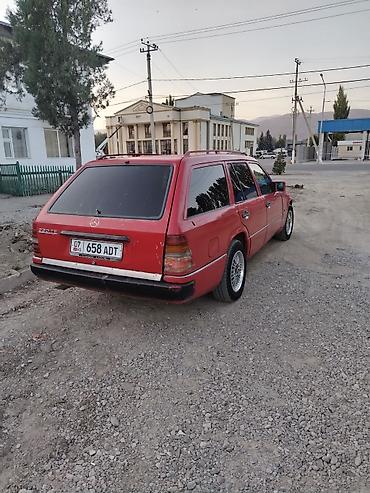tayota mark 2: Mercedes-Benz W124: 1990 г., 2.3 л, Кол менен иштөөчү, Бензин, Универсал — 4