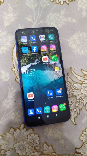 5000 сом телефон: Samsung Galaxy A10, Б/у, 32 ГБ, цвет - Черный, 2 SIM