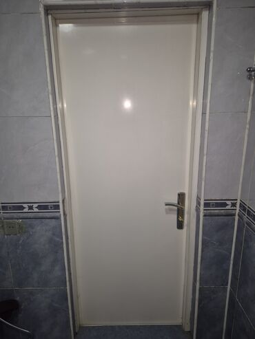 Otaq qapıları: Ev qapisi satilir 3 edet otaq 2 edet sanuzel cercive petle zamok -da lalafo.az — 7 Otaq qapıları: Ev qapisi satilir 3 edet otaq 2 edet sanuzel cercive petle zamok — 7