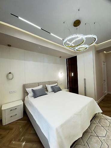 продаю квартиру белгравия: 3 комнаты, 104 м², Асанбай мкр Элитка, 14 этаж — 6