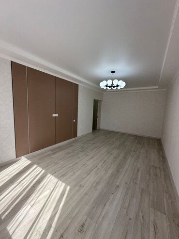 квартира район киркомстром: 1 бөлмө, 48 кв. м, 108-серия, 7 кабат, Евроремонт