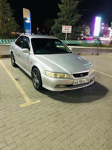 Honda: Honda Accord: 1999 г., 2 л, Автомат, Бензин, Седан — 2