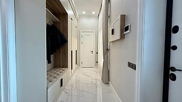 Долгосрочная аренда домов: 330 м², 5 комнат — 8