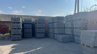 Дорожные бордюры: Дорожный бордюр, Прессованный, ЖБИ (Железобетонный), Новый — 2