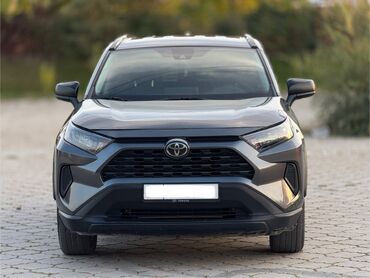 срочно продаю машину бишкек: Toyota RAV4: 2021 г., 2.5 л, Автомат, Бензин, Кроссовер