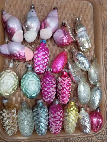 Yeni il oyuncaqları və bəzəkləri: Məhsul: Şüşə Yeni il/Yolka oyuncaqları kolleksiyası 1ci şəkildə — 2