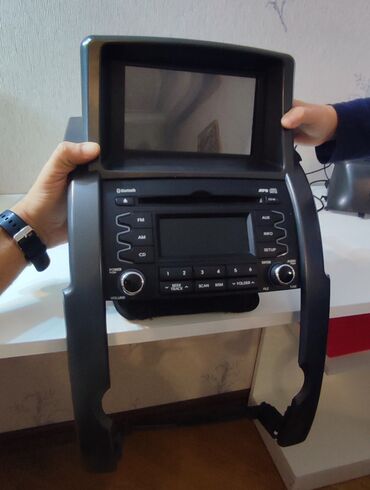 Maqnitofonlar: (MAQNİTOLA). Kia Sorento 2012 (2 turbo dizel) üstdən çıxma original — 10