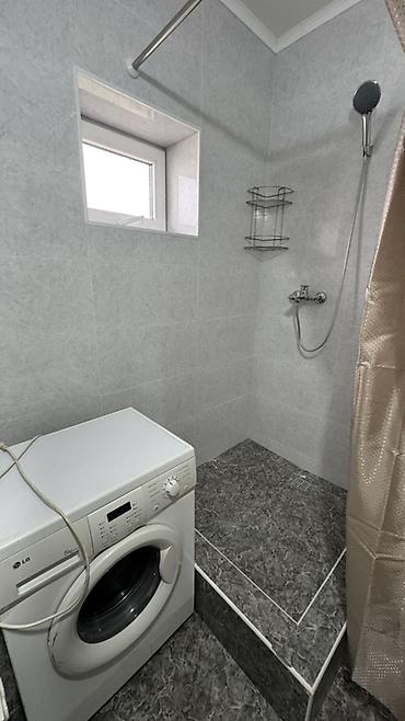 Аренда помещений свободного назначения: Сдается квартира: Планировка и характеристики: - Прихожка. - — 6